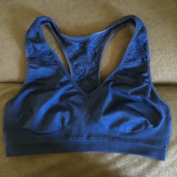 BUNDLE 2 sports bras - Picture 3 of 4